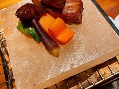 盐板和牛-桐寿司Sushi Tong