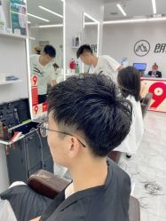 点击看大图 -朗峰专业美发沙龙
