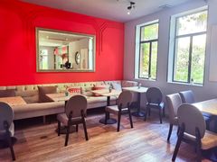 靠窗位-La Maison 夜来香(进贤路店)