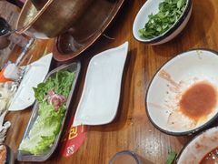 -老北京热气涮羊肉·小龙虾·烤鱼(呼玛路店)