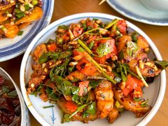 -包整·丝娃娃(一览甲秀楼风景店)