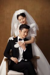 -AOROA·奥洛拉婚纱摄影·旅拍·礼服