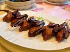 红烧乳鸽-惠食佳(滨江大公馆店)