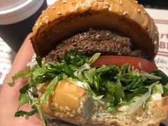 -The Habit Burger Grill 哈比特汉堡(复兴soho店)