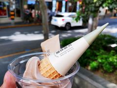 -喜茶(上海打浦桥日月光gelato lab+店)