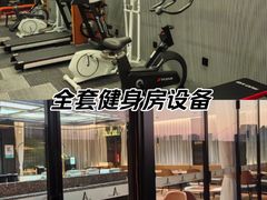 -朵兰达V酒店(长沙砂子塘地铁站店)