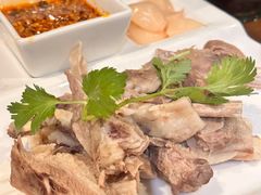 手抓羊肉饭-晓疆山·大美新疆菜(白玉兰广场店)
