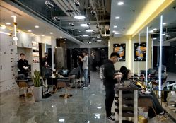 -AYO SALON