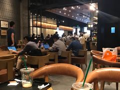 大堂-星巴克臻选(深圳罗湖万象城店)