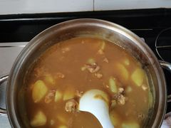 -刘胖娃鱼庄·特色肥肠鱼(杨家坪店)