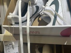 -唯品会(北京国瑞城店)