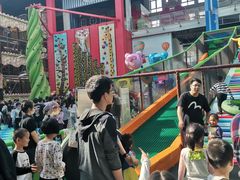 -蒙特利亲子乐园