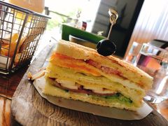 -半山半岛洲际度假酒店·观海廊
