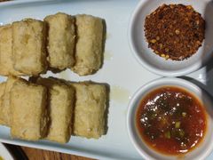 建水包浆豆腐-茶花妹子云南餐厅(传媒大学店)