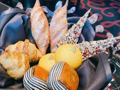 餐前面包-L'ATELIER de Joel Robuchon(外滩18号店)
