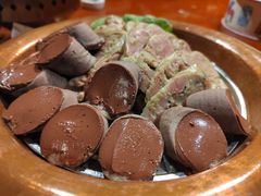羊肉肠和羊血肠拼盘-海拉尔蒙古包(房山长阳总店)