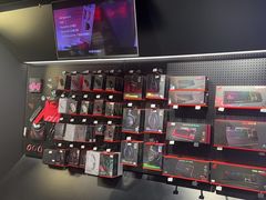 -ROG玩家国度(美罗城店)