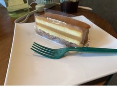 朗姆焦糖榛果脆慕斯蛋糕-星巴克(广州立白中心店)
