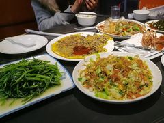 -鑫悦楼煎蟹·16年海鲜大排档