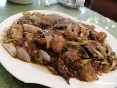 葱烧牛肉海参-桃子餐厅·天津菜(红星路直营店)