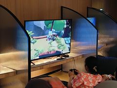 -涨巢·潮玩水疗局