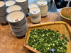 -云阿蛮云南生烫牛肉米线(奉贤路店)