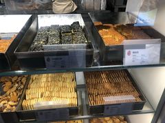 -上海哈尔滨食品厂(合生汇店)