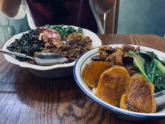 -CowCow其其·牛杂咖啡公司(六运店)