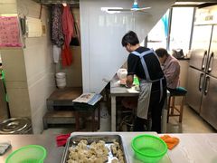 -周震馄饨