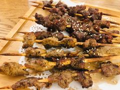 -衡哥肉铺