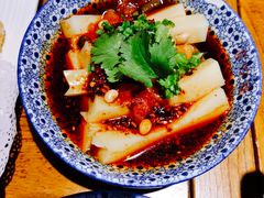 -亮欢寨酸汤鱼(沙冲路店)