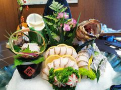-鼎泰亨·海鲜牛肉餐厅(滨江店)