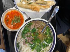 -云阿蛮云南生烫牛肉米线(奉贤路店)