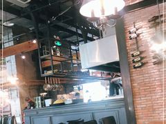 -I HOLIC艾豪丽披萨(KKone店)