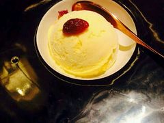 -余欢领鲜火锅(新街口店)