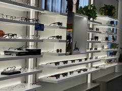 -镜客眼镜(浦江欢乐颂店)