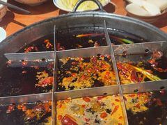 -周小明火锅(黑金冠社区店)