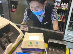 -重庆德庄火锅(体育中心店)