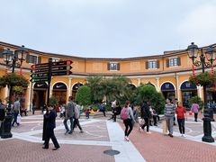 -佛罗伦萨小镇广佛名品奥特莱斯(疏港路店)