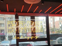 -鸣记脆皮烤鱼·海鲜烤鱼(三八广场店)