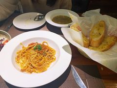 蒜香黄油法包-秀·爱尔兰餐吧(上海路店)