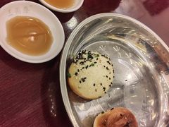 特色生煎-三两春(浦三路店)
