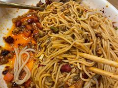 贵州肉臊拌面-贵凤凰贵州米粉(五道口店)
