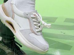 -砂之船奥莱(南京江宁店)