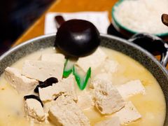 土家手掰柴火豆腐-吃饭皇帝大土家民族菜(正大广场店)
