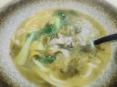 -蒙自源米线大王(江南西路店)