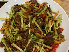 回锅牛肉-老丁鸭脚餐厅