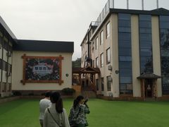 -青岛银河学校