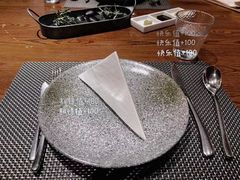 -NIUNIUPARK和牛螃蟹(龙湖杭州滨江天街店)