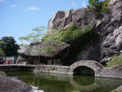 -伍山石窟